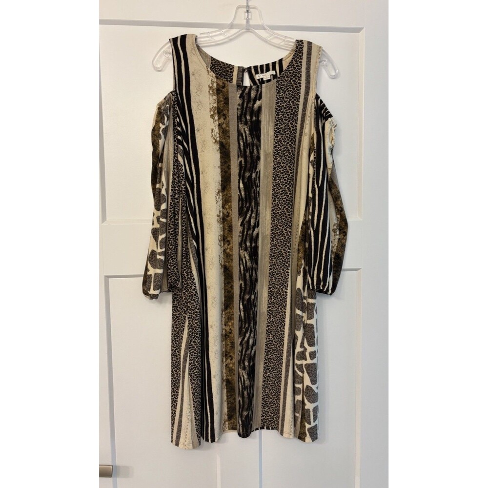 C EST 1946 Cato Woman's Sz M Animal Print Cold Shoulder Knee Length Shift Dress